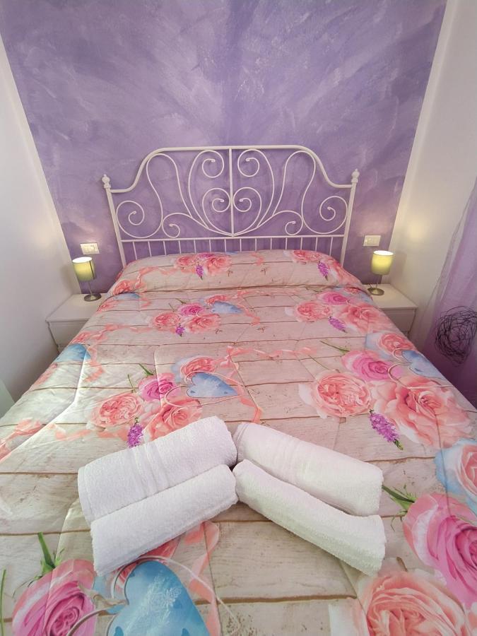B&B Villa La Bouganville Camaiore Værelse billede